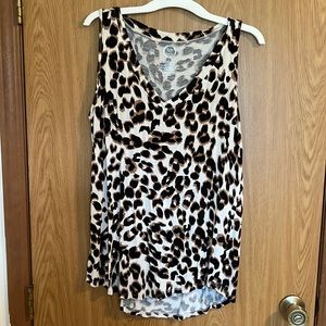 Maurice 24/7 women’s tank Size Large